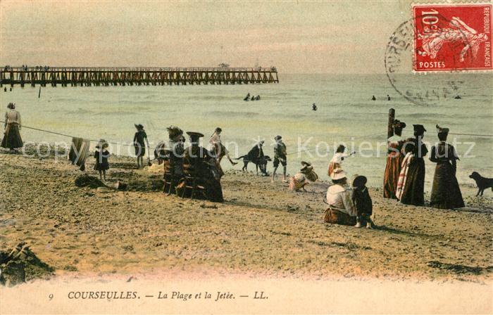 Courseulles-sur-Mer La plage et la jetée