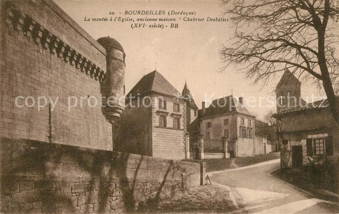 Bourdeilles Montee a l'Eglise