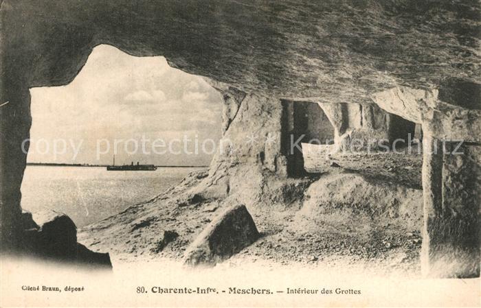 Meschers les Bains Intérieur des grottes