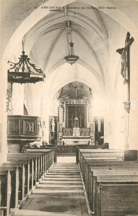 Ars-en-Re Intérieur de l'Eglise