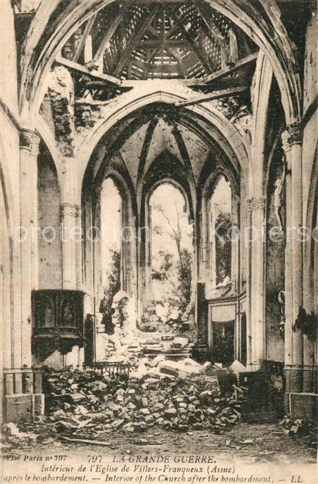 Villers-Franqueux Intérieur de l'Eglise après le bombarde