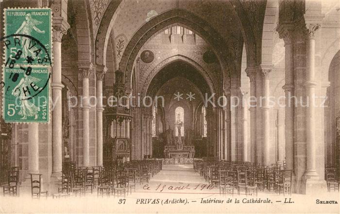 Privas Intérieur de la Cathedrale