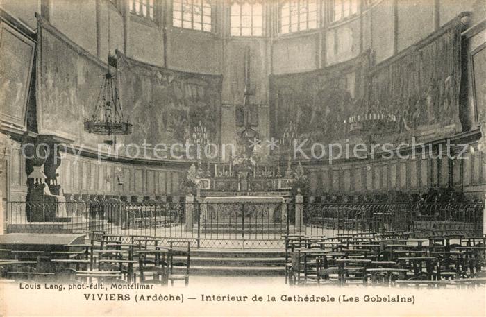 Viviers Ardeche Intérieur de la Cathedrale les gobelains