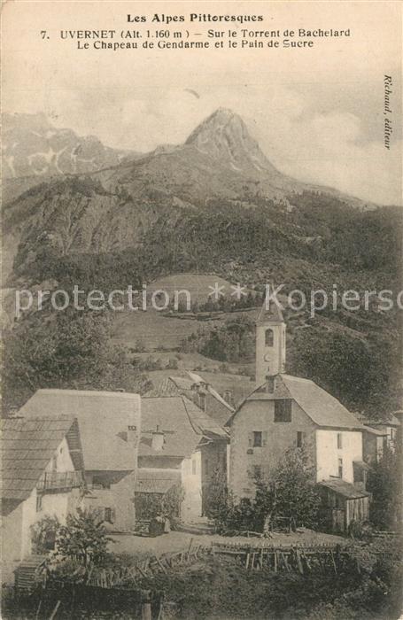 Uvernet-Fours Vue d_ensemble Eglise Alpes