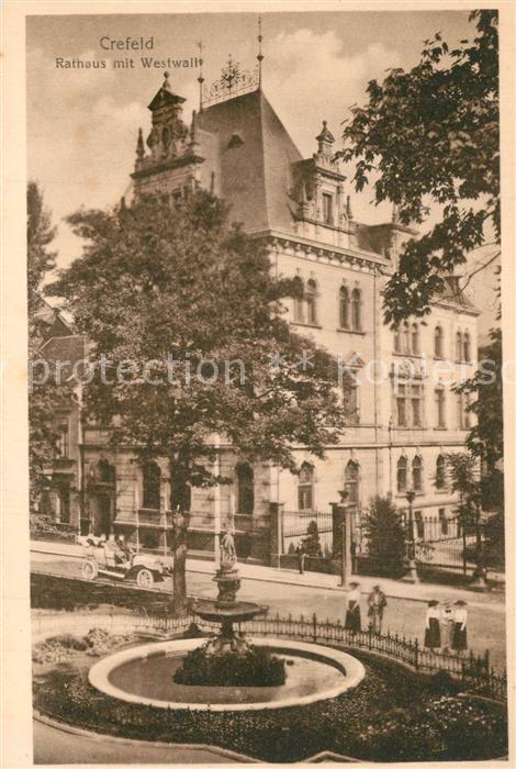 Krefeld Rathaus mit Westwall