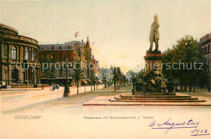 Duesseldorf Alleestrasse mit Bismarckdenkmal und Theater