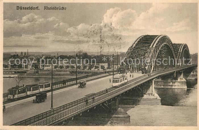 Duesseldorf Rheinbr?cke Strassenbahn