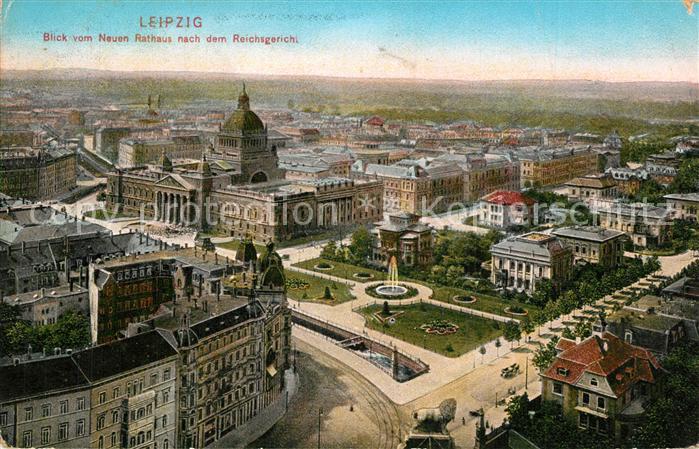 LEIPZIG Sachsen Blick vom Rathaus zum Reichsgericht