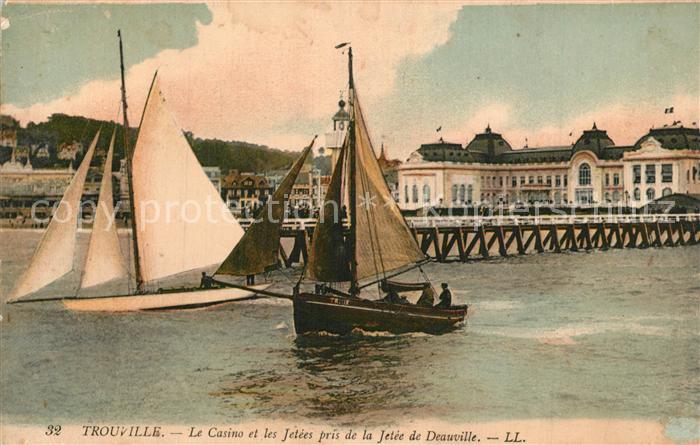 Trouville-sur-Mer Casino Jetee de Deauville