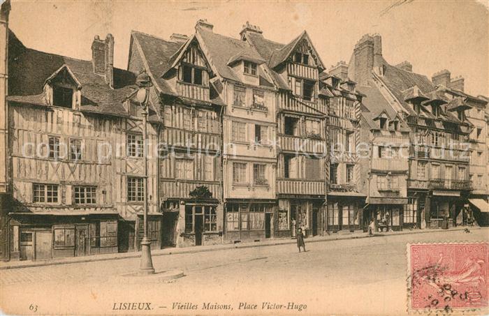 Lisieux Vieilles Maisons Place Victor-Hugo