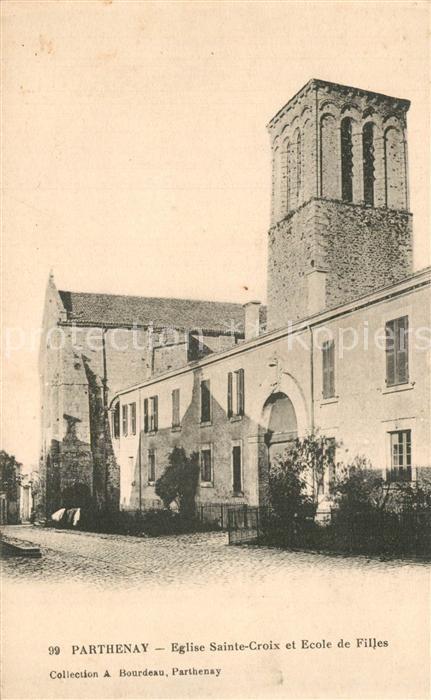 Parthenay Eglise Sainte-Croix Ecole de Filles