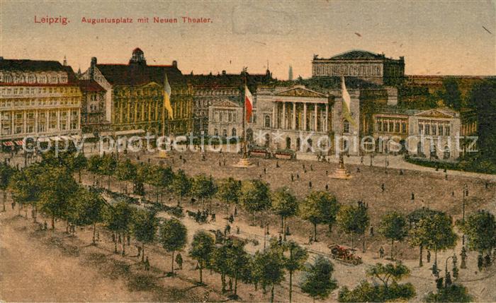 LEIPZIG Sachsen Augustusplatz mit Neuem Theater