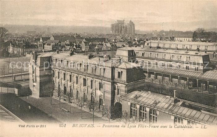 Beauvais 60 Lys?e Felix Faure avec Cathedrale