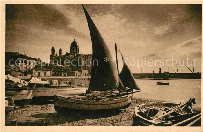 Saint-Raphael Var Port et Notre Dame de la Victoire