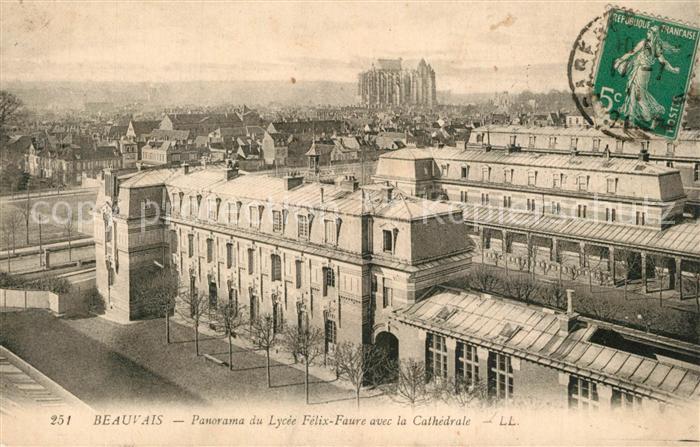 Beauvais 60 Lyc?e Felix Faure avec la Cathedrale