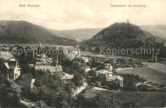 Bad Nassau Totalansicht mit Burgberg