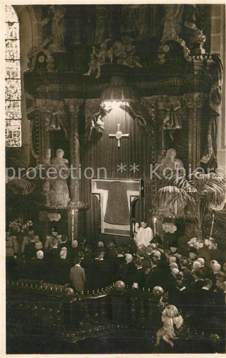 Trier Eroeffnungsfeier bei der Ausstellung des Heiligen Rocks im Dom