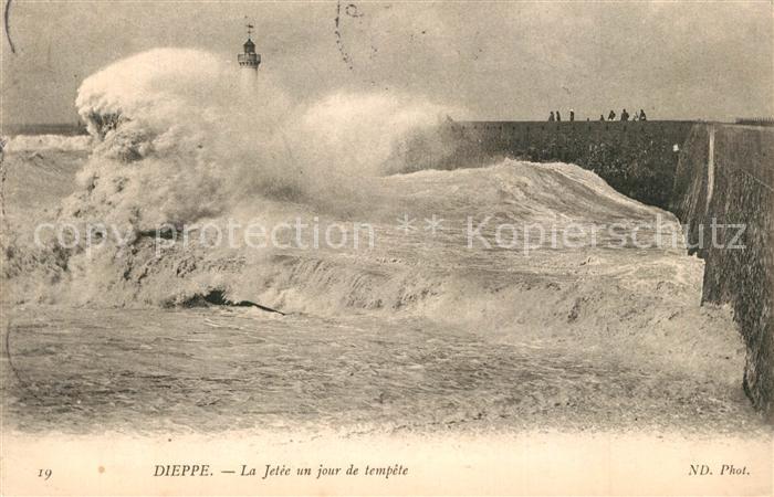 Dieppe 76 La Jetée un jour de tempête