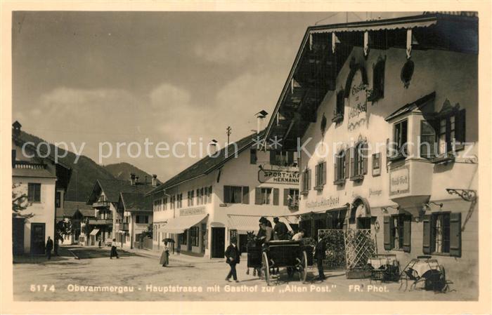 Oberammergau Hauptstrasse mit Gasthof zur Alten Post