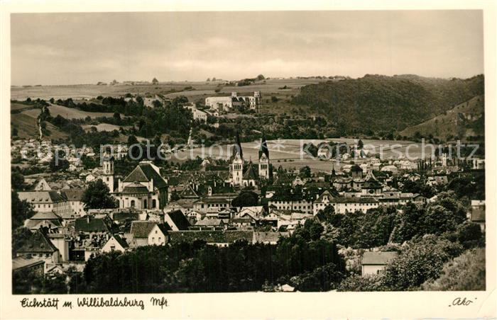 Eichstaett Oberbayern Stadtpanorama mit Blick zur Willibaldsburg