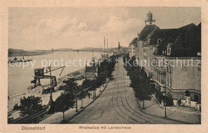 Duesseldorf Rheinallee mit Landeshaus