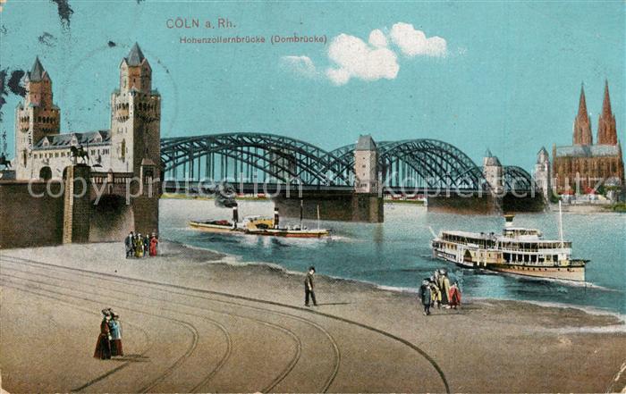 Koeln Rhein Hohenzollernbruecke Dombruecke Blick zum Dom Dampfer