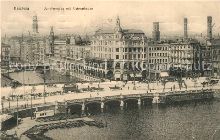 Hamburg Jungfernstieg mit Alsterarkaden