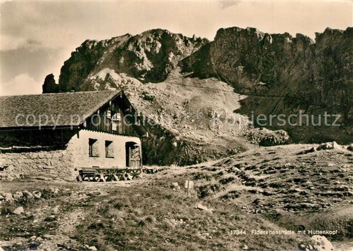 Fiderepasshuette Berghuette mit Huettenkopf Allgaeuer Alpen