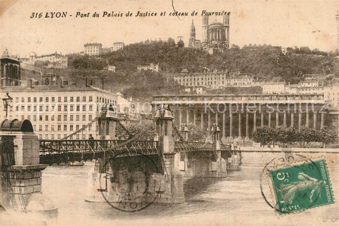 Lyon France Pont du Palais de Justice Coteau de Fourviere