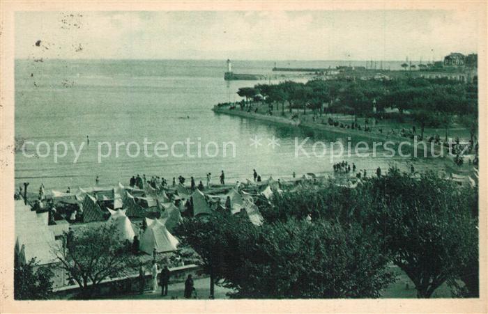 Royan 17 Square Botton Les Deux Jetees