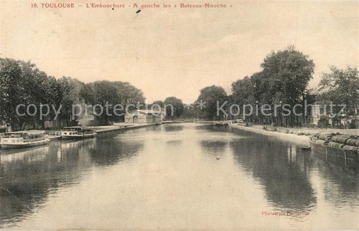 Toulouse Haute-Garonne Embouchure a gauche les Bateaux Mouche