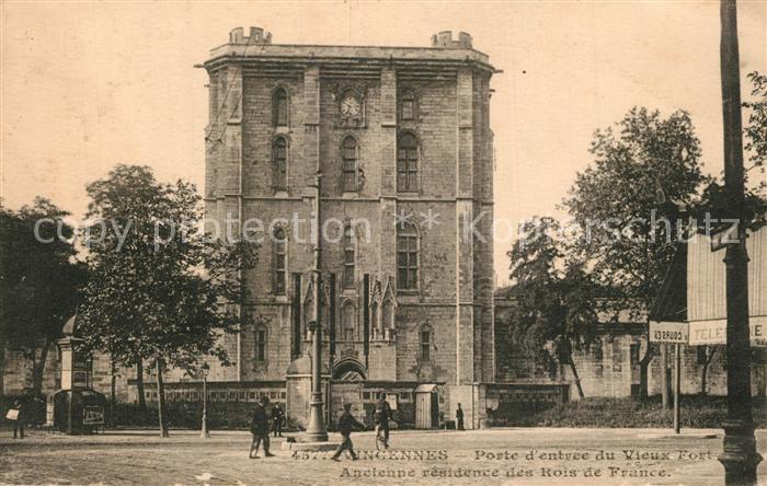 Vincennes Porte d entrée du vieux fort ancienne résidence des Rois de France