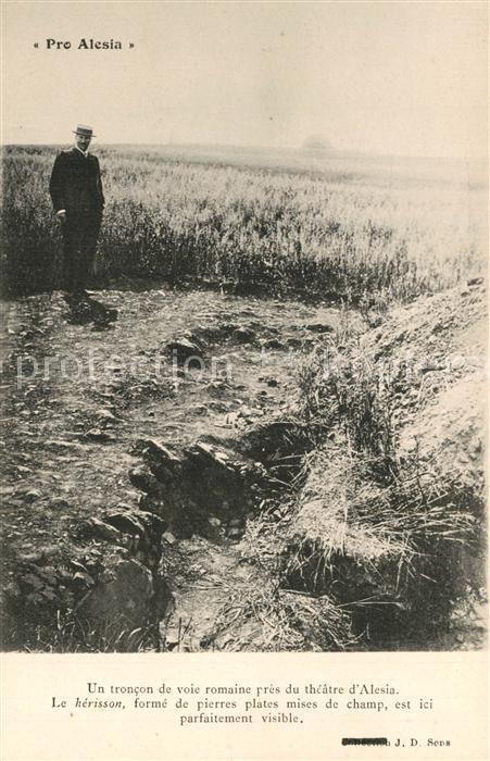 Alesia(Roman War) Alise-Sainte-Reine Un troncon de voie romaine près du théâtre