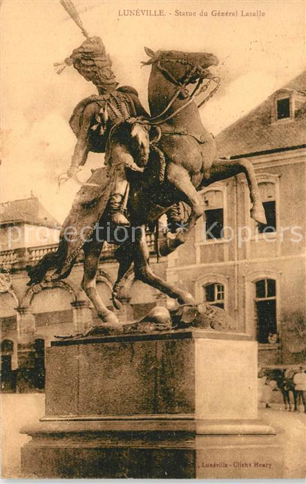 Luneville Statue du General Lasalle