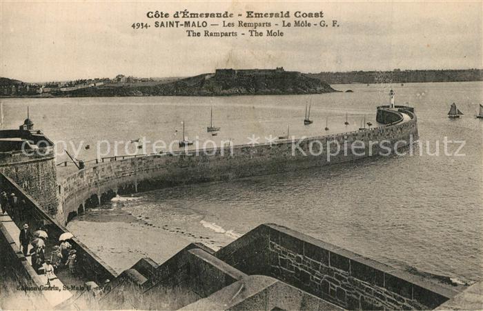 Saint-Malo 35 Les Remparts Le Môle