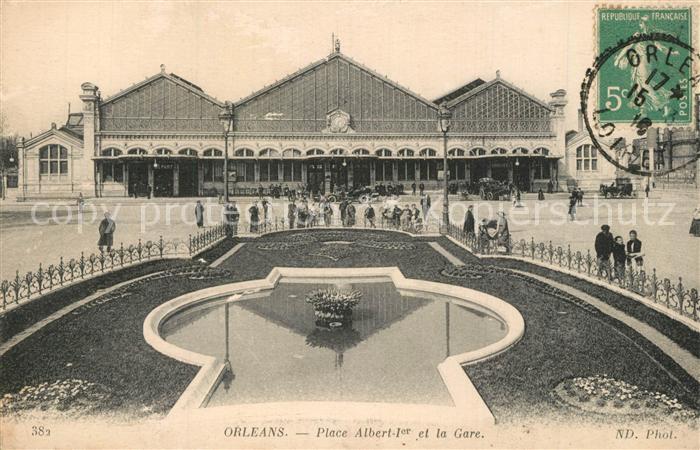 Orleans Loiret Place Albert Ier et la gare