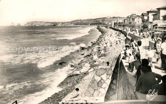 Hendaye Pyrenees Atlantiques La plage a marée haute