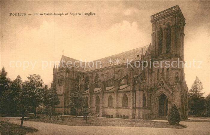 Pontivy Eglise Saint Joseph et Square Langlier