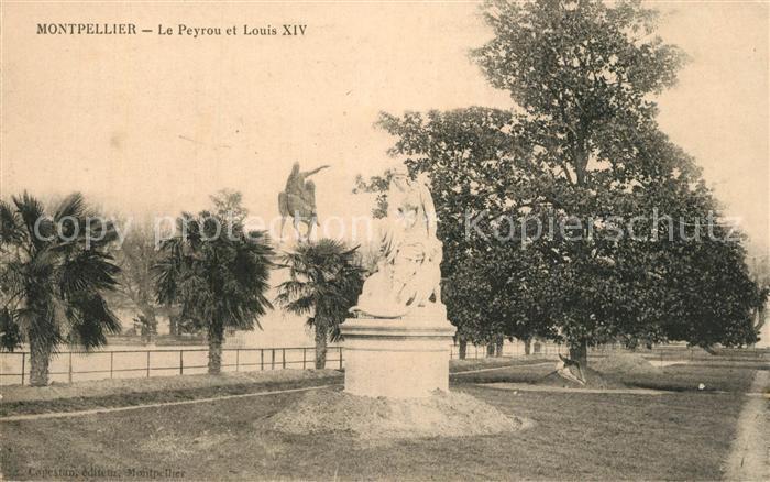 Montpellier Herault Peyrou et Louis XIV Statue Monument