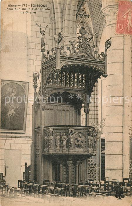 Soissons Aisne Intérieur de la Cathedrale la chaire