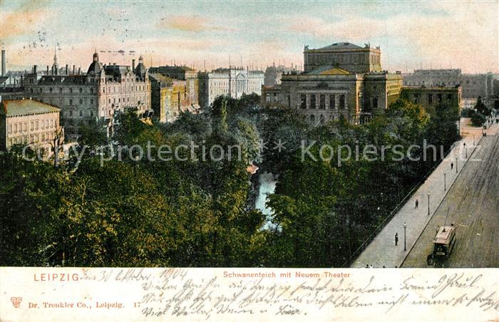 LEIPZIG Sachsen Schwanenteich mit Neuem Theater