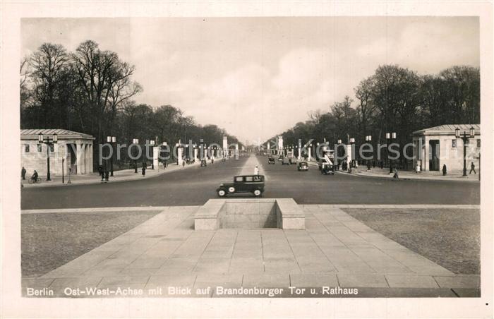 Berlin Ost-West-Achse Brandenburger Tor Rathaus