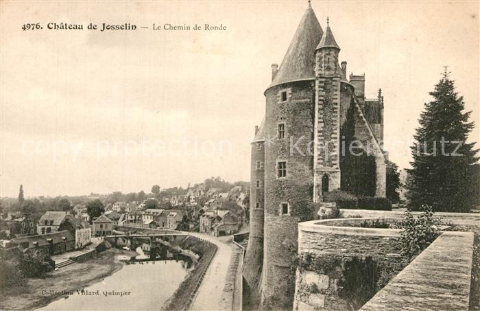 Josselin Chateau Chemin de Ronde