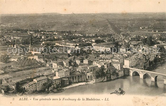 Albi Tarn Vue Generale vers le Faubourg de la Madeleine vue aérienne