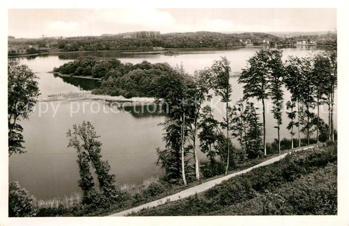 Malente-Gremsmuehlen Dieksee mit Inseln