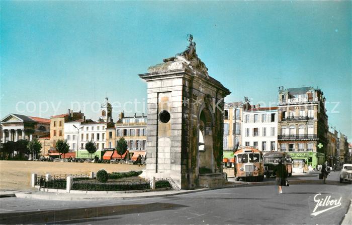 Rochefort sur Mer La Place Colbert