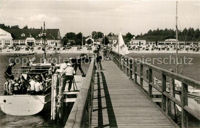 Groemitz Ostseebad Bootssteg Seebruecke