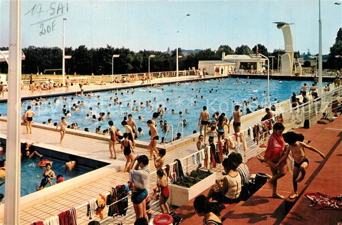 Saintes Charente-Maritime La Piscine Municipale