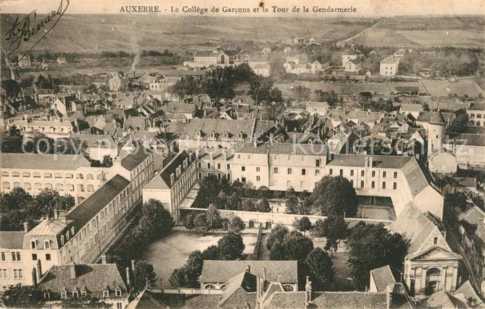Auxerre Fliegeraufnahme College de Garcons et l