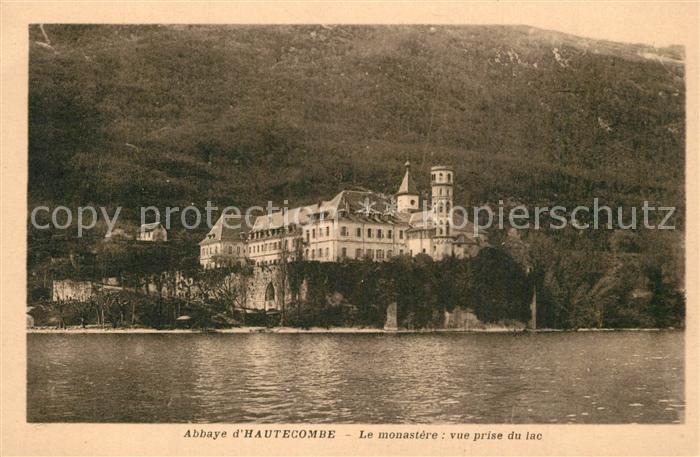 Hautecombe Abbaye Monastère vue prise du Lac du Bo